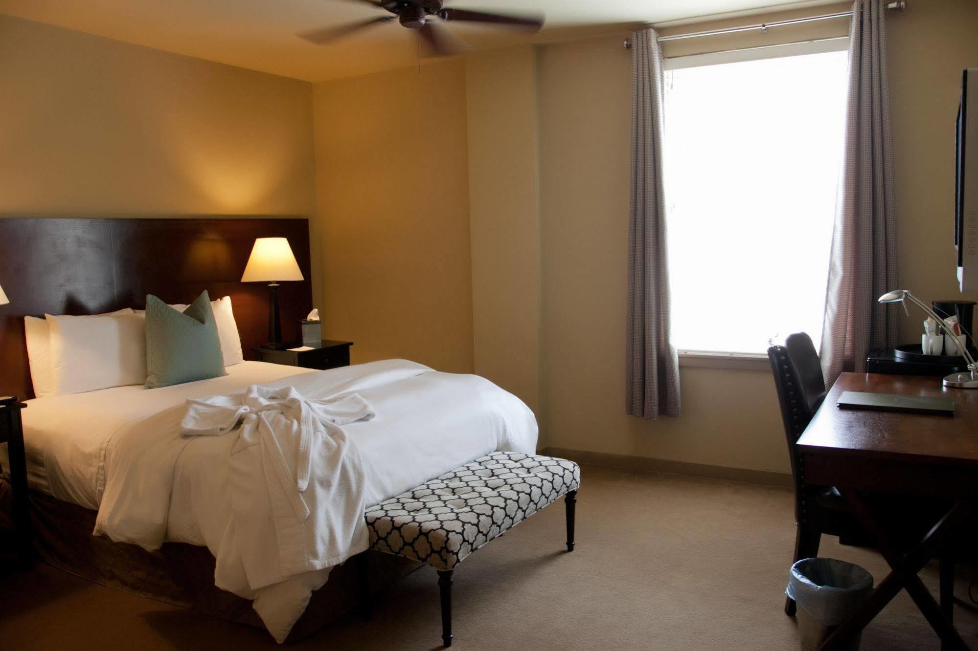 V BOUTIQUE HOTEL CORPUS CHRISTI TX 4 United States from